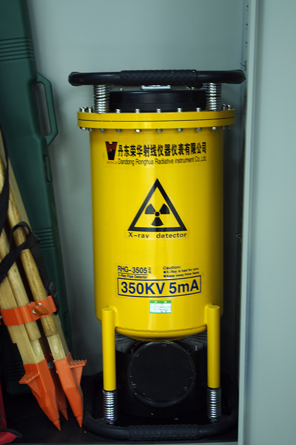 鋼結(jié)構(gòu)儀器